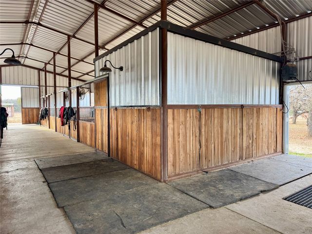 800 Private Road 1485B, Hico, TX 76457