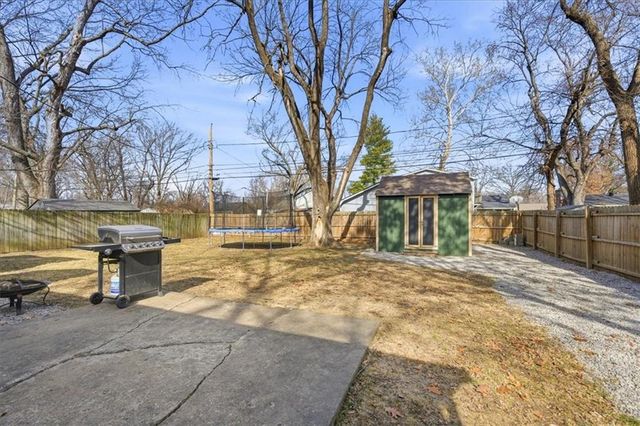 7714 W 66TH Terrace, Mission, KS 66202