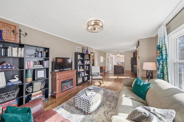 7714 W 66TH Terrace, Mission, KS 66202