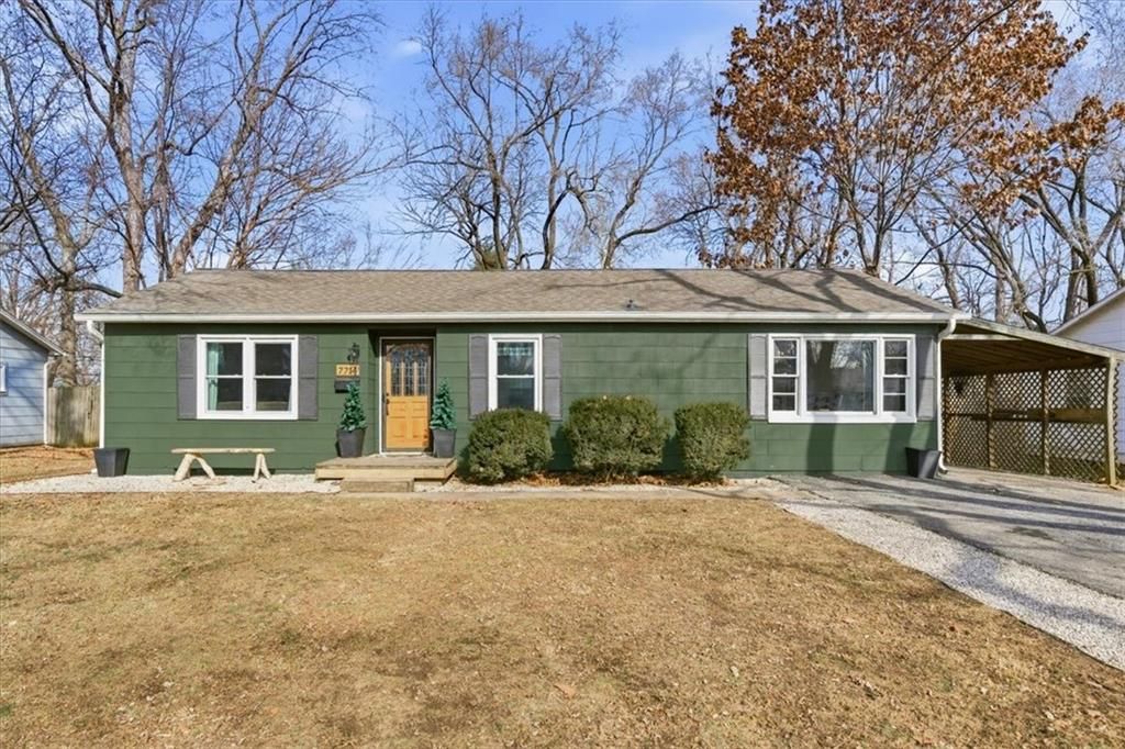 7714 W 66TH Terrace, Mission, KS 66202