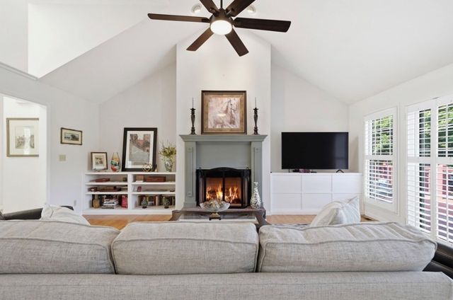 178 Windy Valley Lane, Blue Ridge, GA 30513