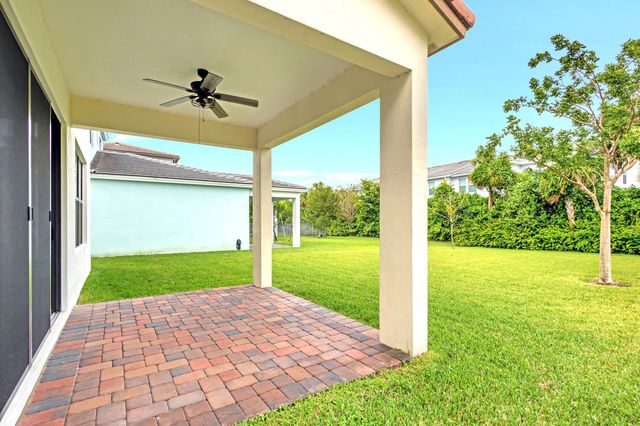 16426 Sandy Shore Drive, Westlake, FL 33470