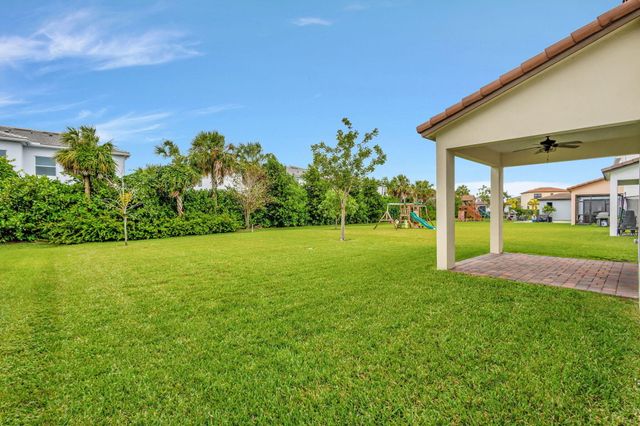 16426 Sandy Shore Drive, Westlake, FL 33470