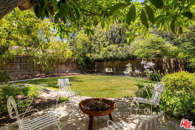 22051 Celes Street, Woodland Hills (los Angeles), CA 91364