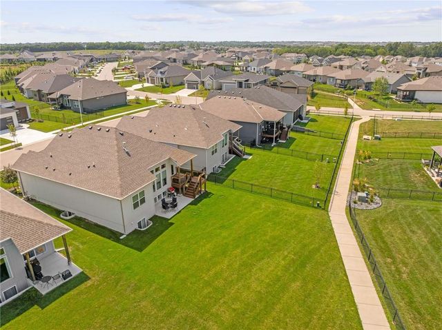 17359 S Kaw Street, Olathe, KS 66062