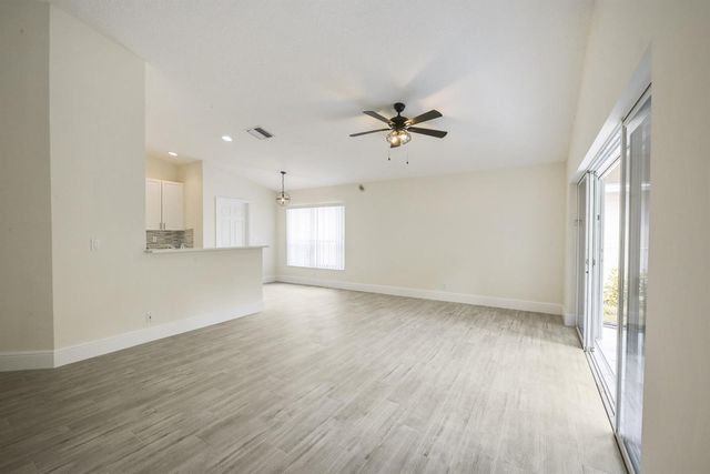 172 Jones Creek Drive, Jupiter, FL 33458