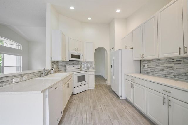 172 Jones Creek Drive, Jupiter, FL 33458