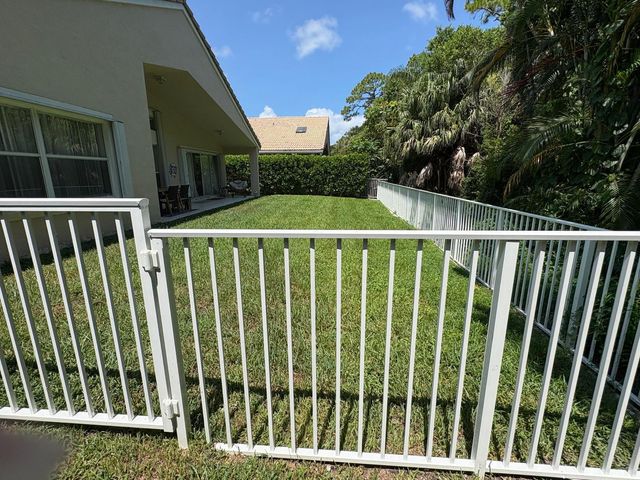 172 Jones Creek Drive, Jupiter, FL 33458