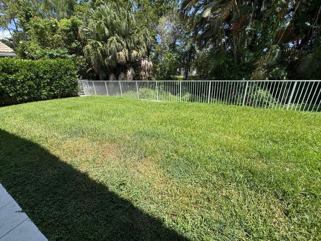 172 Jones Creek Drive, Jupiter, FL 33458