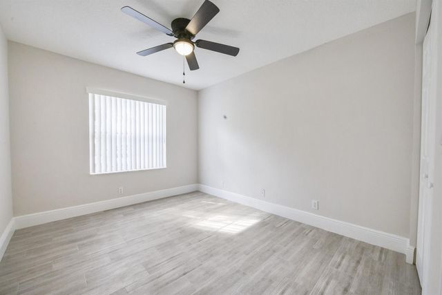 172 Jones Creek Drive, Jupiter, FL 33458