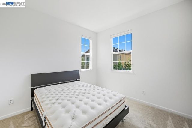 1505 Sylvia St, Hayward, CA 94545