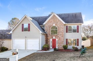 250 Shadowbrooke Drive, Loganville, GA 30052