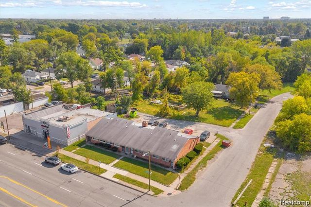 18541 Plymouth Road, Detroit, MI 48228