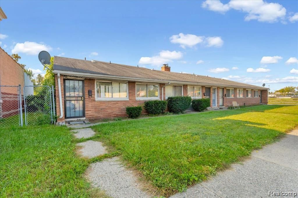 18541 Plymouth Road, Detroit, MI 48228