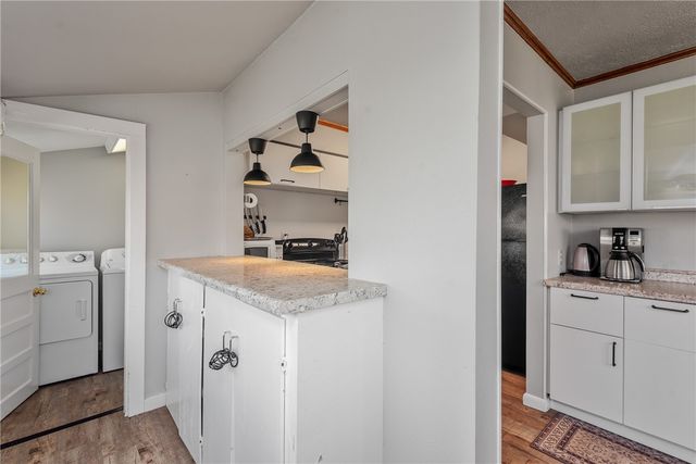 201 Palisade Drive, Eureka Springs, AR 72631
