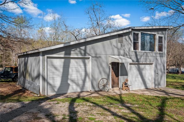 201 Palisade Drive, Eureka Springs, AR 72631