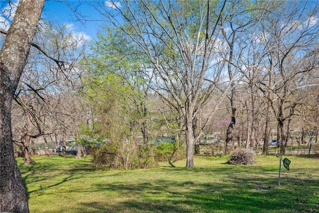 201 Palisade Drive, Eureka Springs, AR 72631