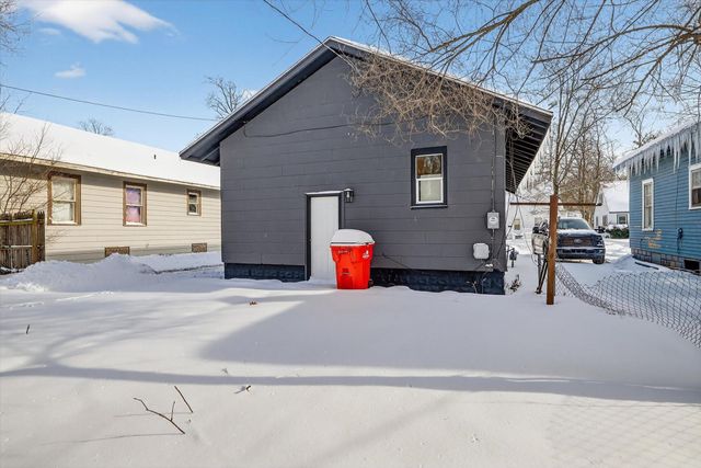 1064 Ogden Avenue, Benton Harbor City, MI 49022