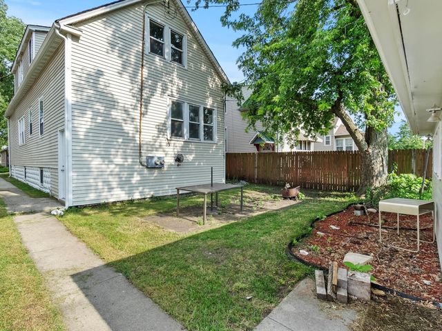 13346 S Carondolet Avenue, Chicago, IL 60633