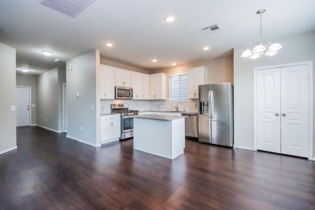 4411 Windmill Run Drive, Houston, TX 77069