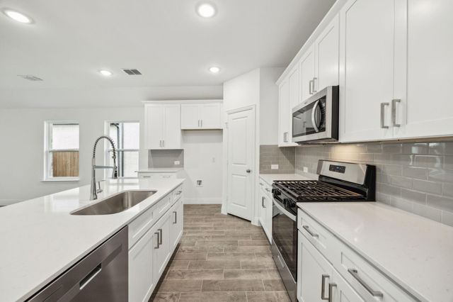 31308 Kingsley Pines Drive, Huffman, TX 77336