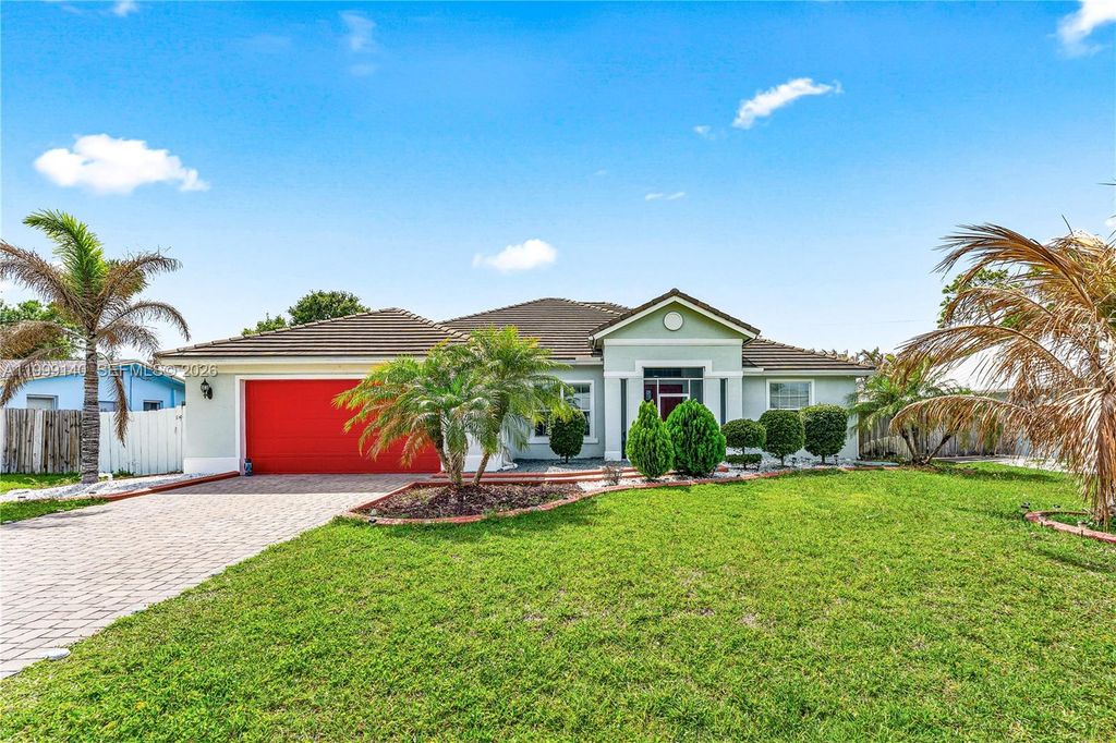 898 SW Curtis Street, Port St. Lucie, Port St Lucie, FL 34983