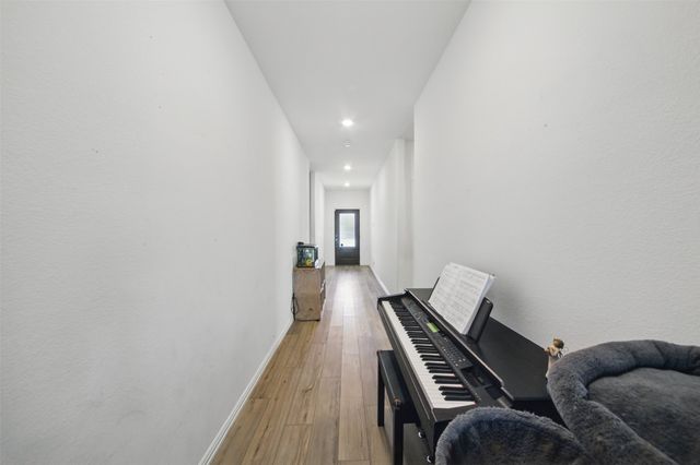 14808 Hester Trail, Fort Worth, TX 76052