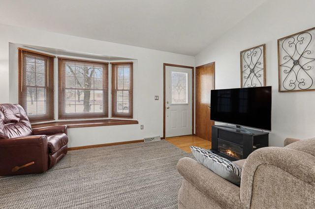 3450 Auburn Avenue Ne, City Of Grand Rapids, MI 49525