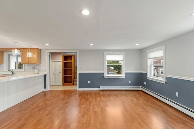 8 Herbert St, Wakefield, MA 01880