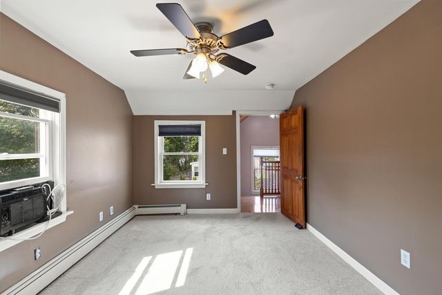 8 Herbert St, Wakefield, MA 01880