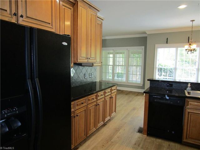 2320 Addison Boulevard, High Point, NC 27262