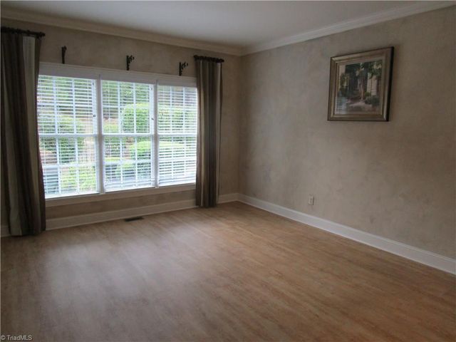 2320 Addison Boulevard, High Point, NC 27262