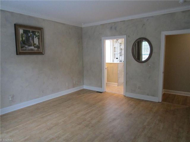 2320 Addison Boulevard, High Point, NC 27262