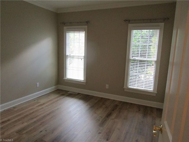 2320 Addison Boulevard, High Point, NC 27262