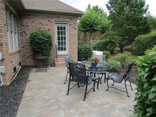 2320 Addison Boulevard, High Point, NC 27262