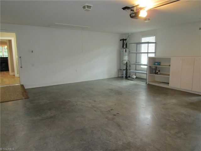 2320 Addison Boulevard, High Point, NC 27262