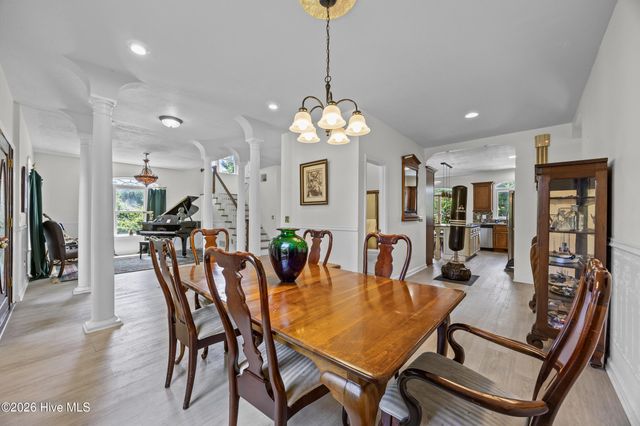 113 Dolphin Circle, Hampstead, NC 28443