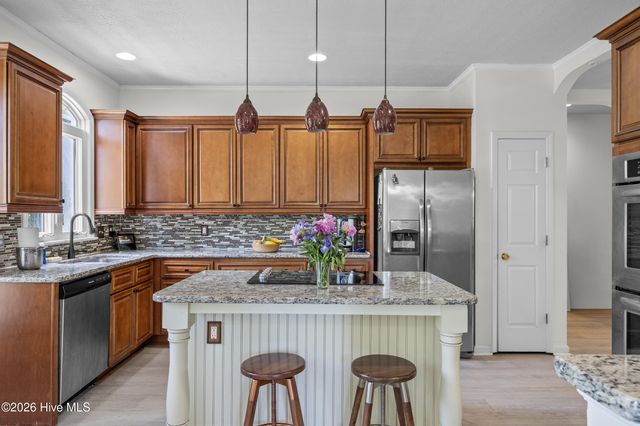 113 Dolphin Circle, Hampstead, NC 28443