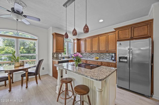 113 Dolphin Circle, Hampstead, NC 28443