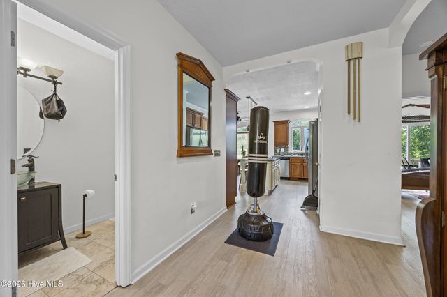 113 Dolphin Circle, Hampstead, NC 28443