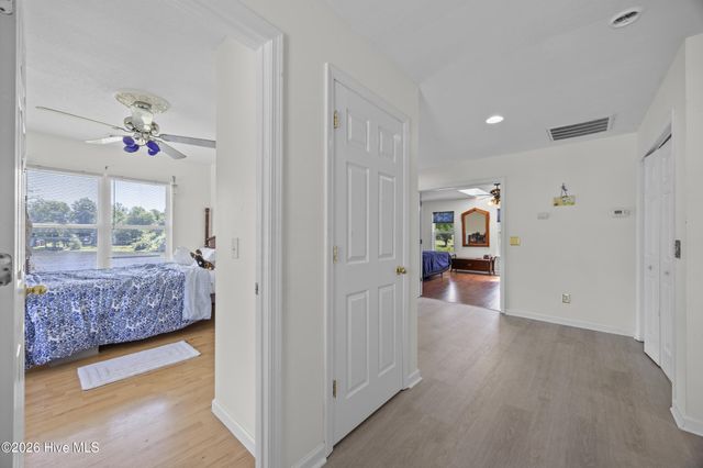 113 Dolphin Circle, Hampstead, NC 28443