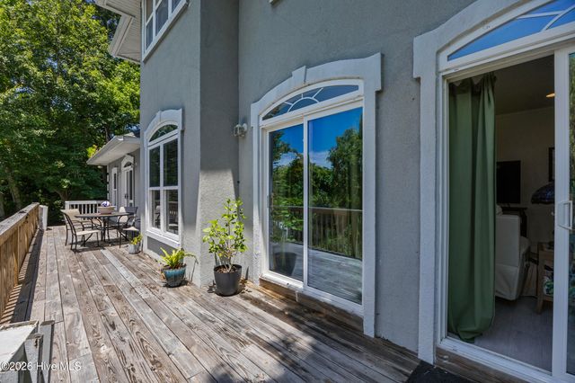 113 Dolphin Circle, Hampstead, NC 28443