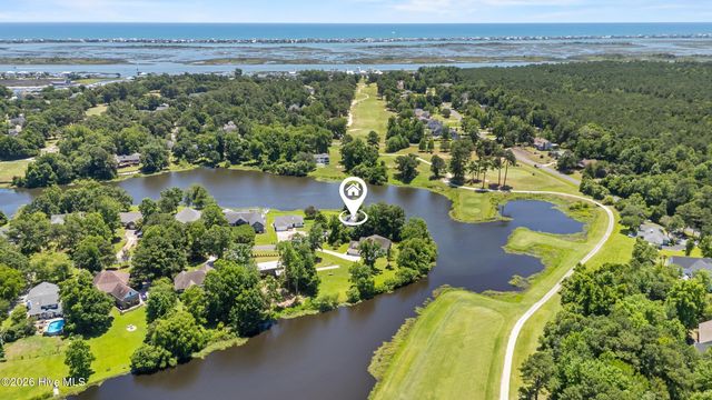 113 Dolphin Circle, Hampstead, NC 28443