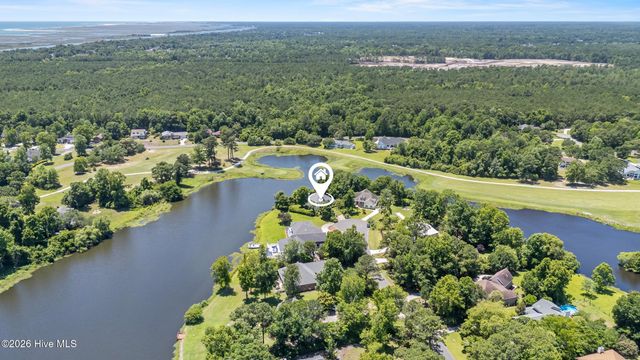113 Dolphin Circle, Hampstead, NC 28443