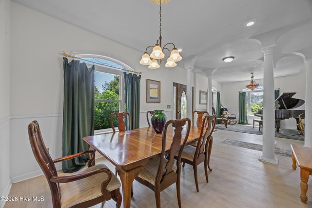 113 Dolphin Circle, Hampstead, NC 28443