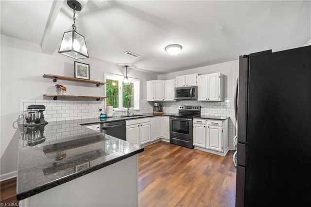 601 Carrington Place, Lewisville, NC 27023