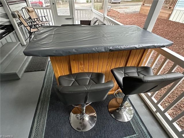 107 Pine Street, New London, NC 28127