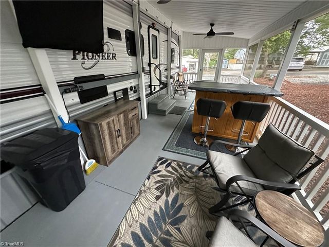 107 Pine Street, New London, NC 28127
