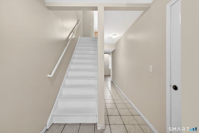 174 Stonefield Drive 36, Waterbury, CT 06705