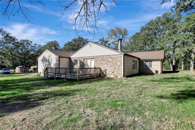 8846 Jackrabbit Lane, Bryan, TX 77808
